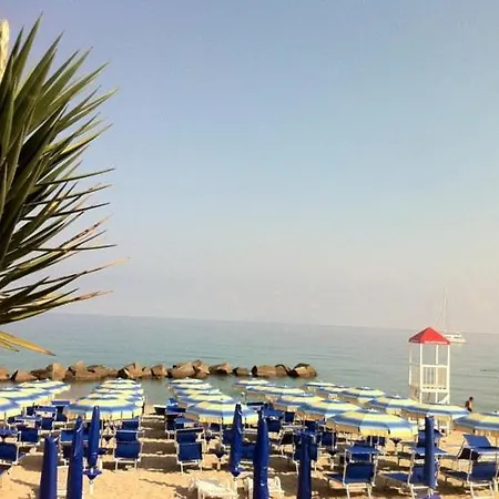 Tonnarella Bed and breakfast 4*